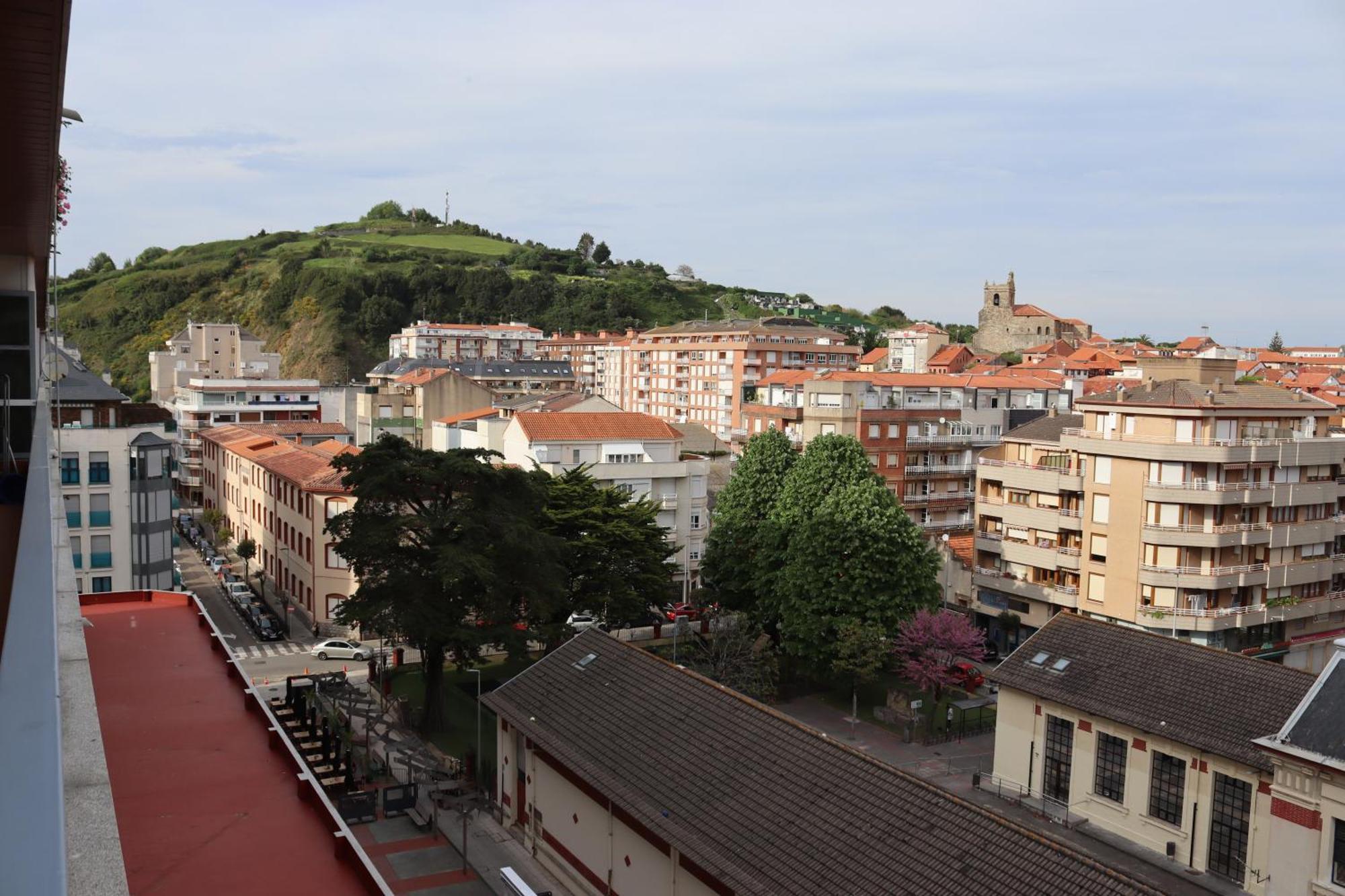 Apartamento Laredo Bagian luar foto